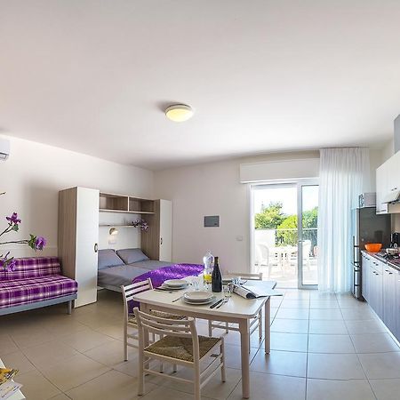Residence Ca'Tullio Bibione Eksteriør billede