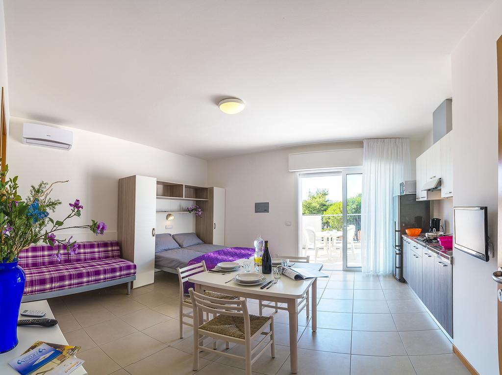 Residence Ca'Tullio Bibione Eksteriør billede
