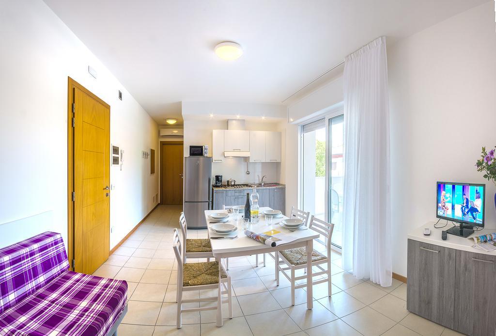 Residence Ca'Tullio Bibione Eksteriør billede